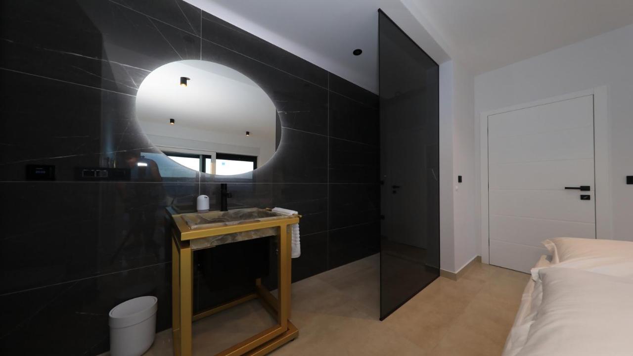 Adastra Apartments Масленица Экстерьер фото